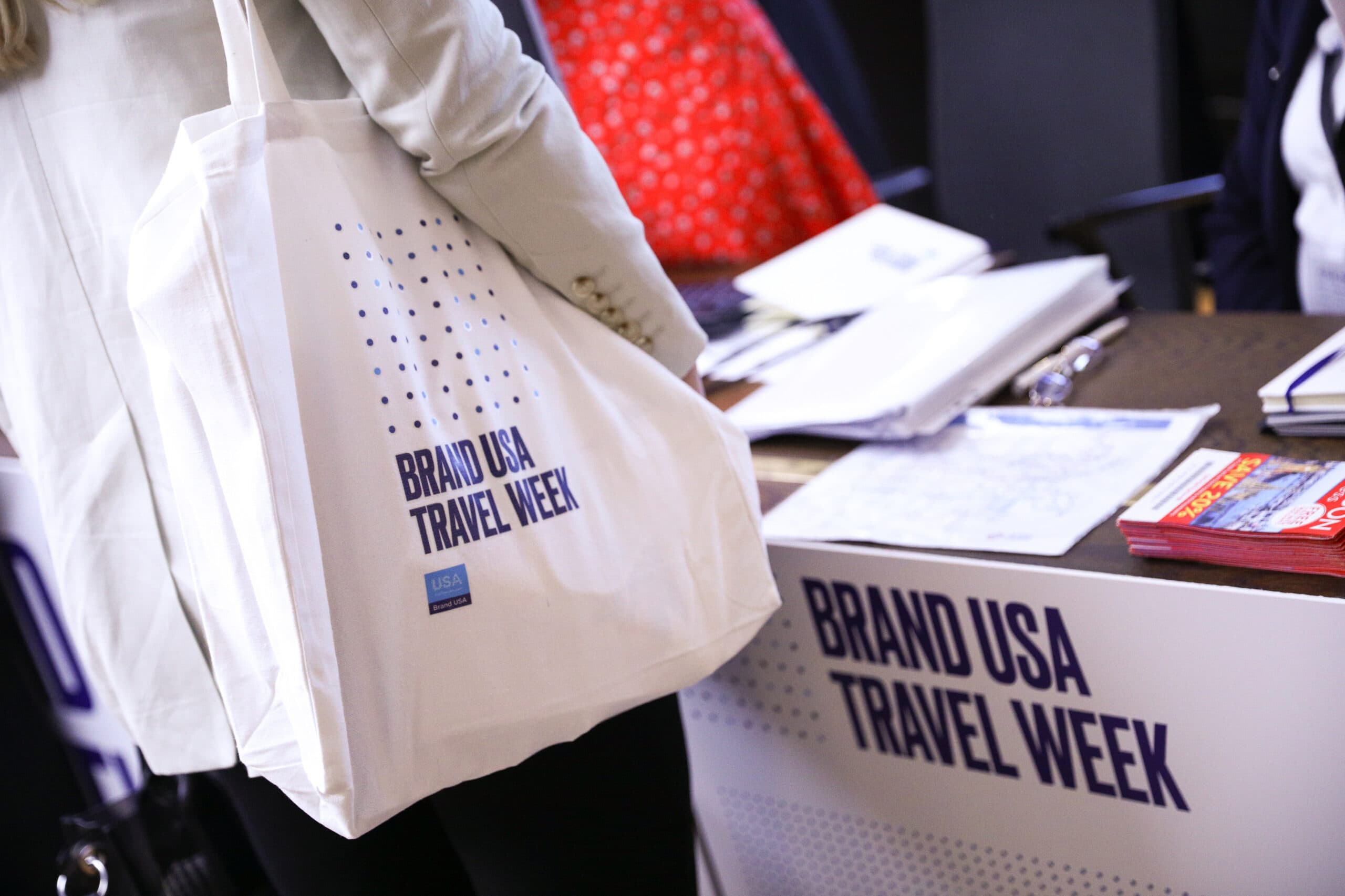 Brand-USA-Travel_Week-Bag-Citizen